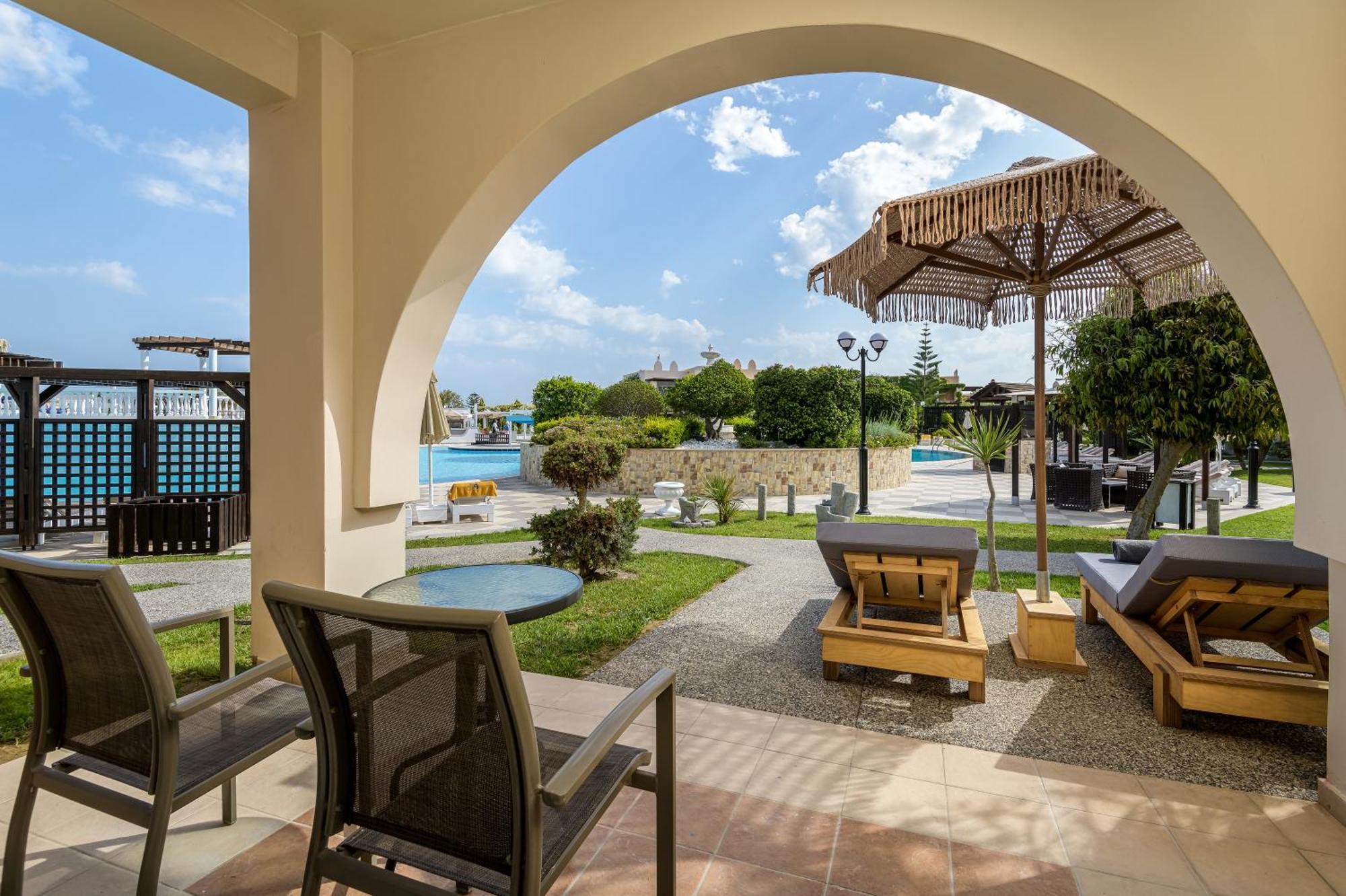 Gaia Palace Marmári Kültér fotó