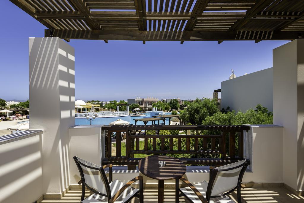 Gaia Palace Marmári Kültér fotó
