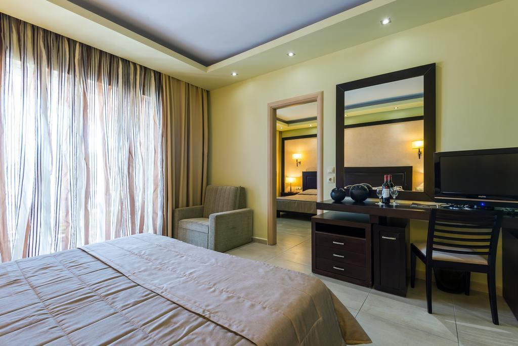 Gaia Palace Marmári Kültér fotó